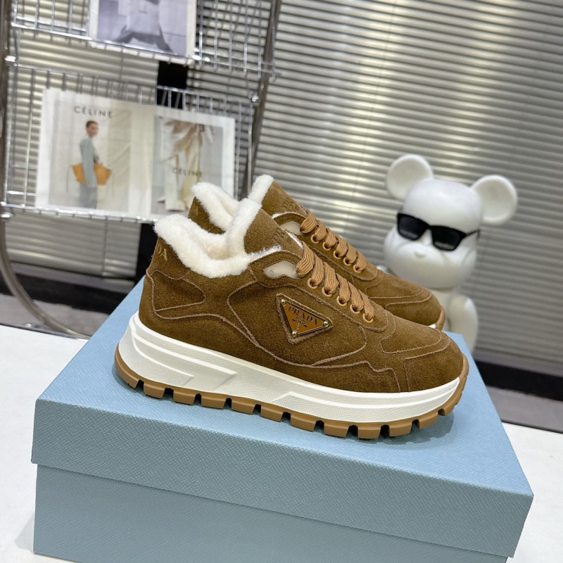 Pra*a sneakers